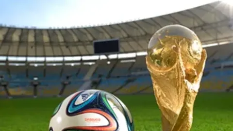 乔治秘密治疗注射出场，Shams消息透露。